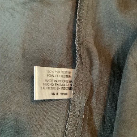 Violet & Claire Flowy Pleated Gray Dress Top 1X - Picture 12 of 13